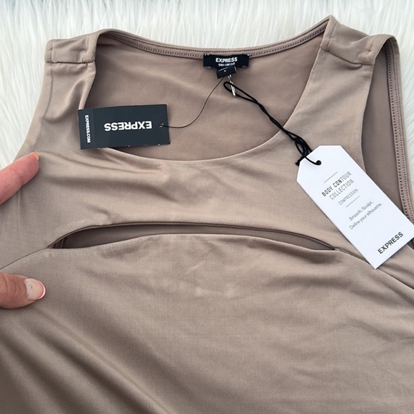 Express Body Contour Bodysuit - Picture 2 of 5